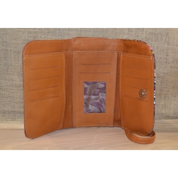 Portfel torebka skórzana brązowa z kwiatowym kolorowym haftem .